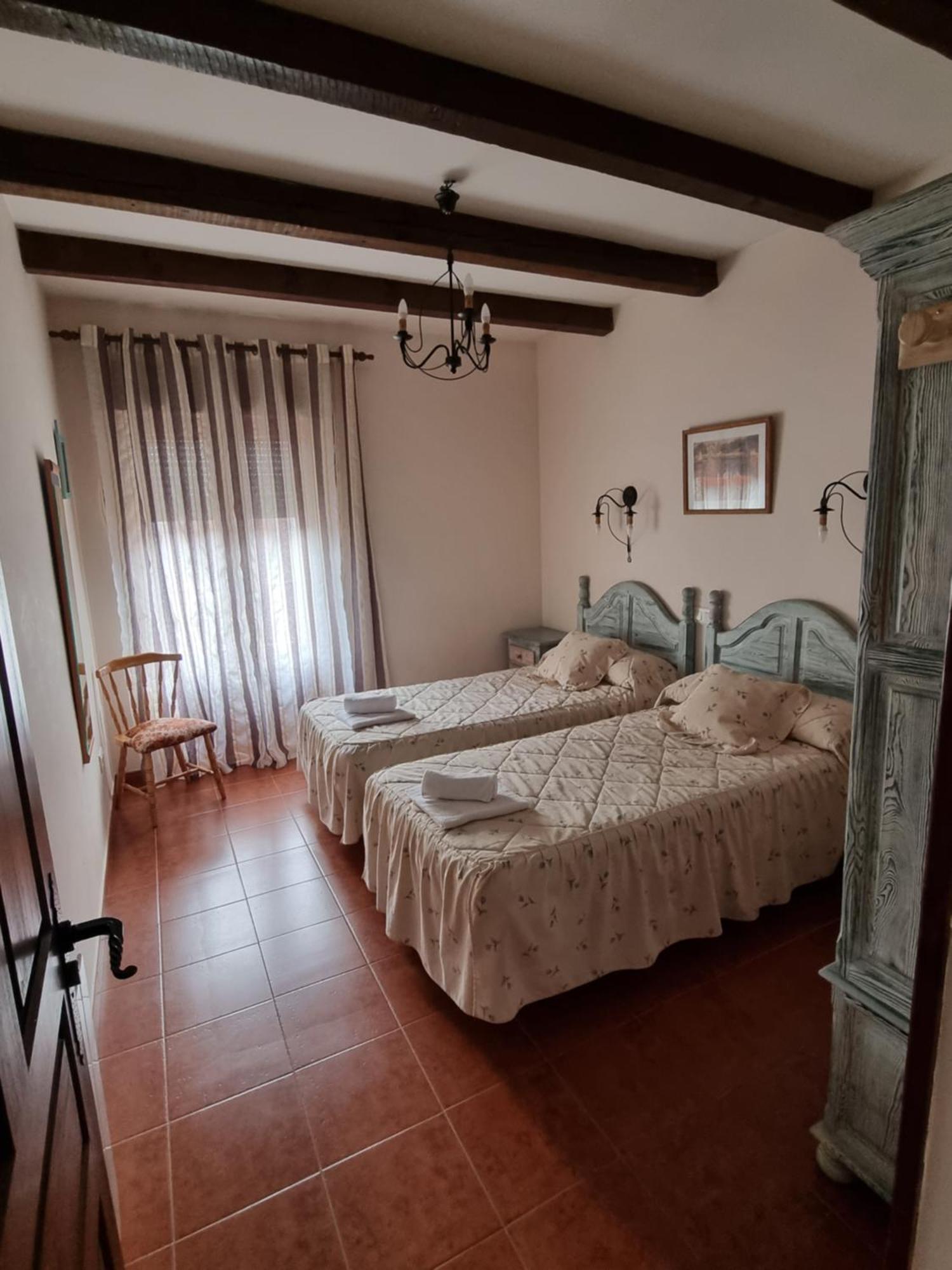 Casas Rurales Tio Claudio I Y II Эль-Баррако Экстерьер фото